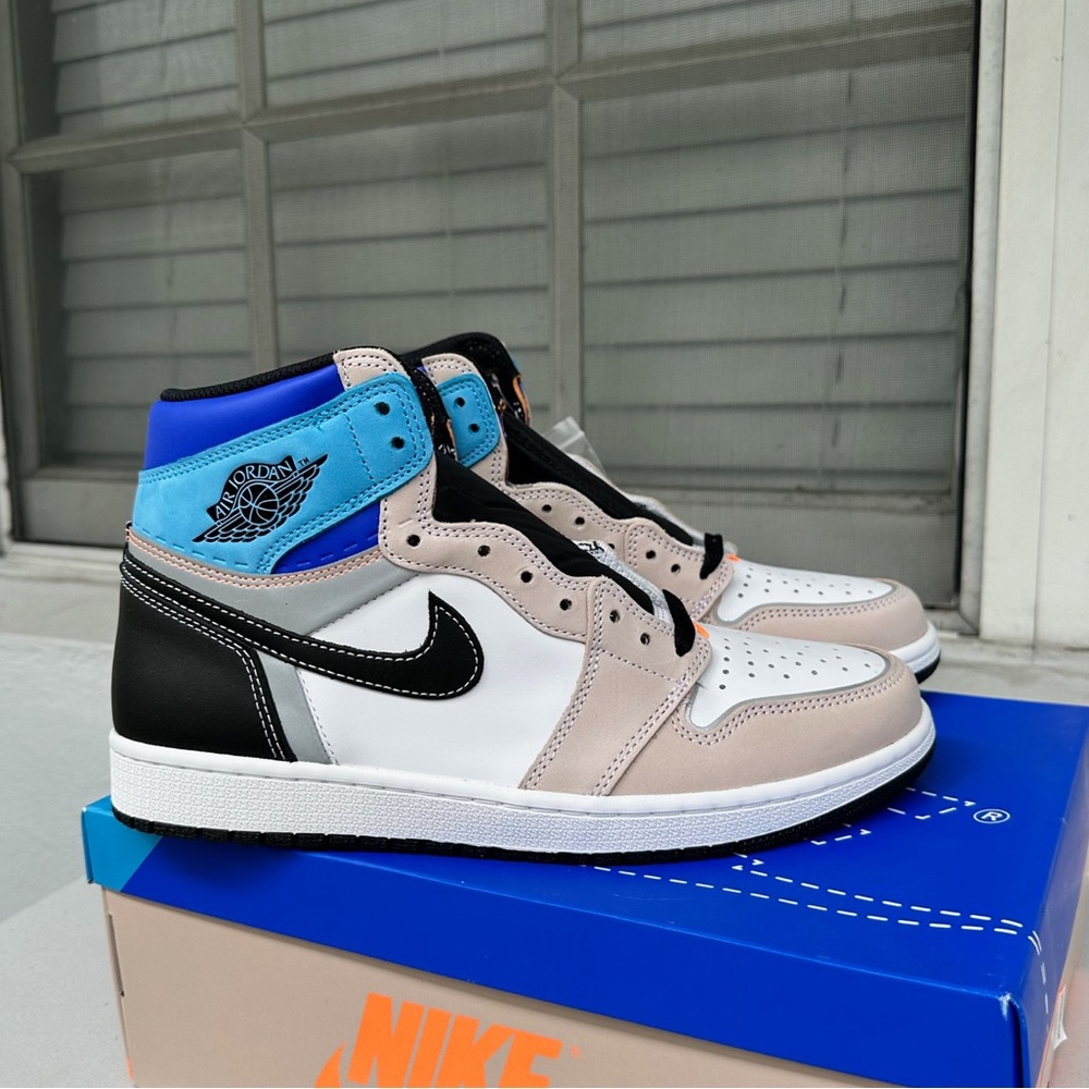 Air Jordan 1 Retro High OG Prototype Mens 9.5
